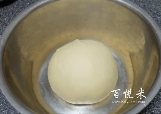 在家烤面包,配方自己改,低糖無(wú)油更健康,做法太簡(jiǎn)單了